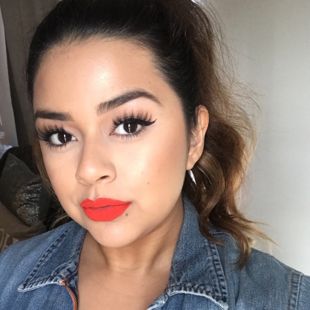 Meet your Posher, Amanda